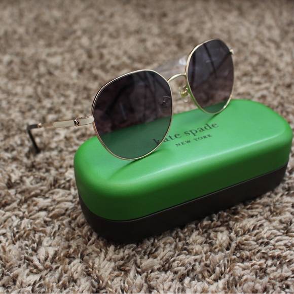 NEW Kate Spade Sunglass - Picture 2 of 5